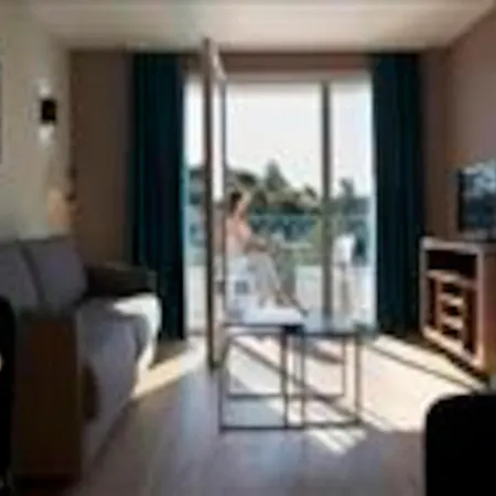 With Loft In Châtel-Guyon