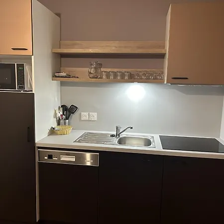 With Loft In Apartamento